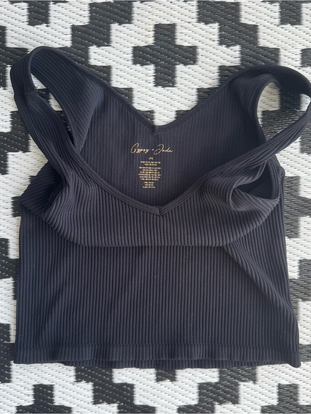 GYPSY & JADE Ribbed Tank Top - L/XL - Picture 3 of 4